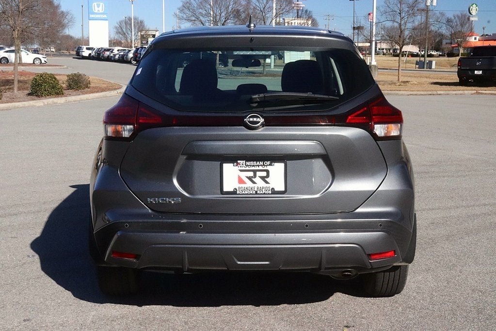 2022 Nissan Kicks S