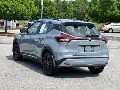 2023 Nissan Kicks SR