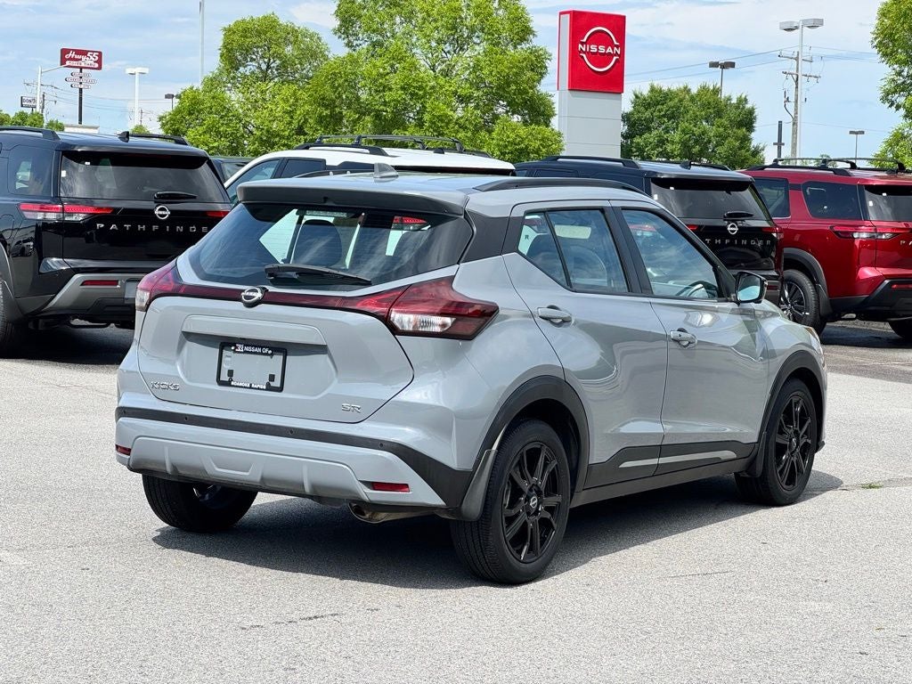 2023 Nissan Kicks SR