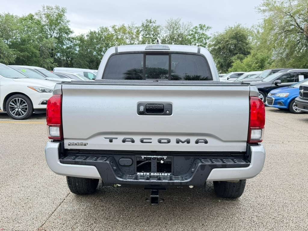 2022 Toyota Tacoma SR