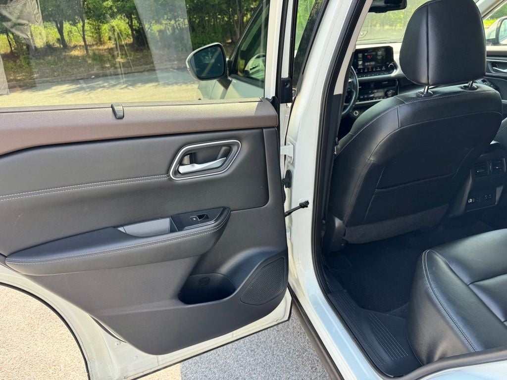 2021 Nissan Rogue SL