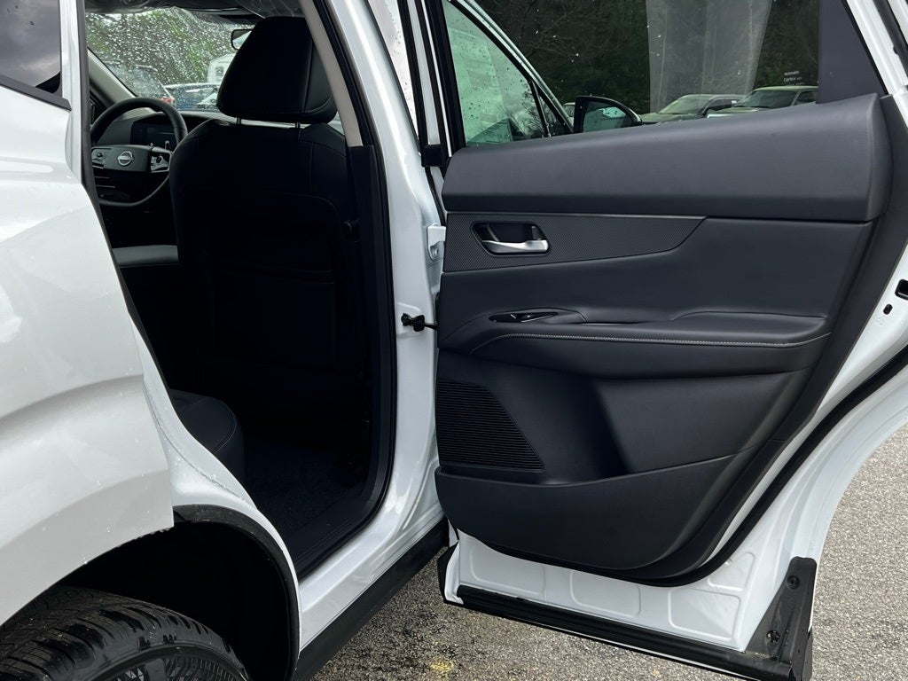 2025 Nissan Murano SV