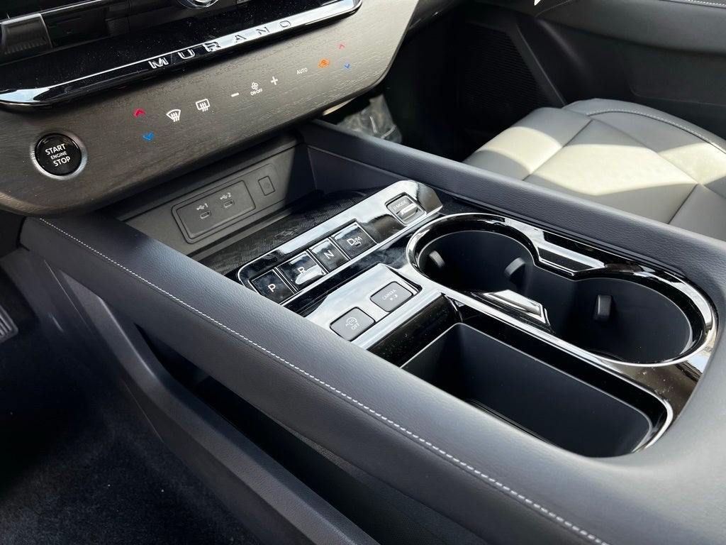 2025 Nissan Murano SV