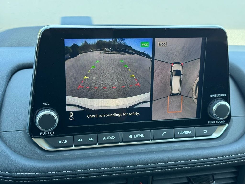 2026 Nissan Rogue Dark Armor