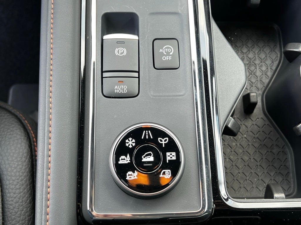 2025 Nissan Pathfinder Rock Creek