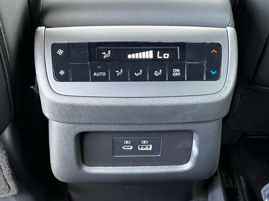 2025 Nissan Pathfinder Rock Creek