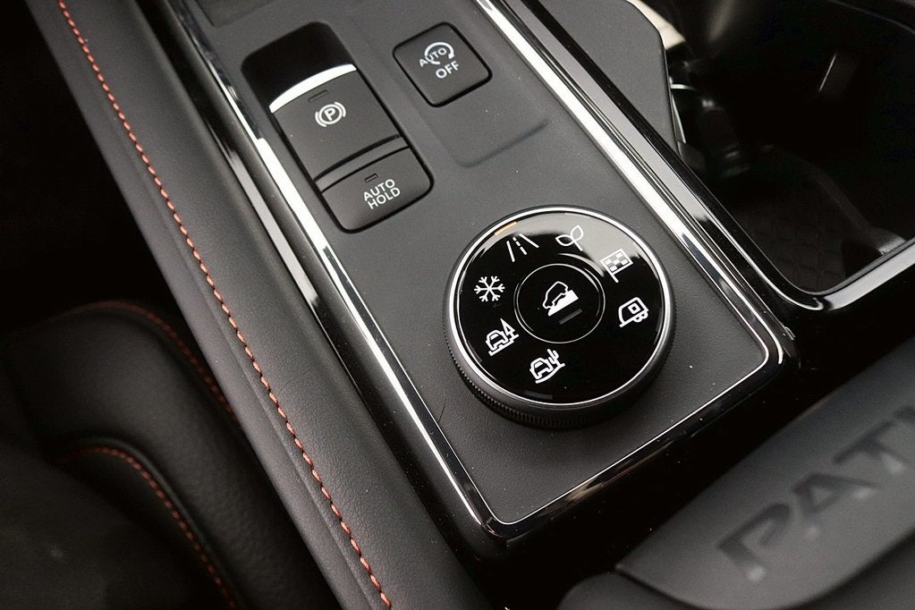 2025 Nissan Pathfinder Rock Creek