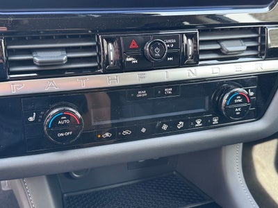 2026 Nissan Pathfinder SV