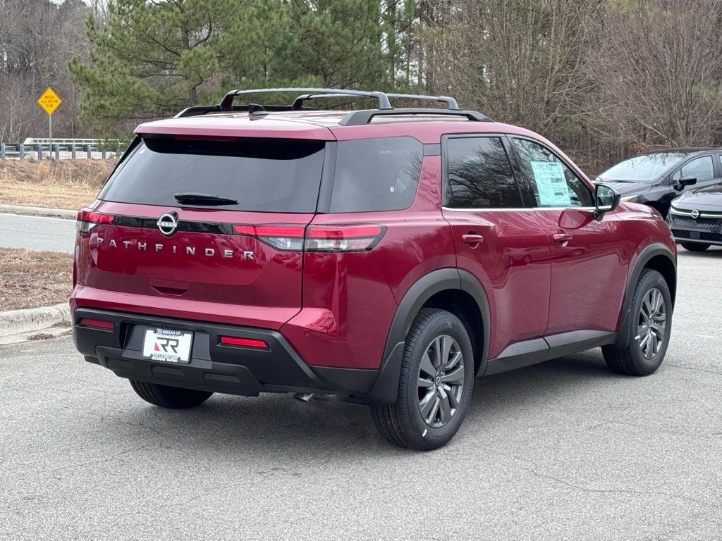 2026 Nissan Pathfinder SV