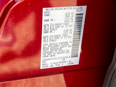 2025 Nissan Pathfinder SL