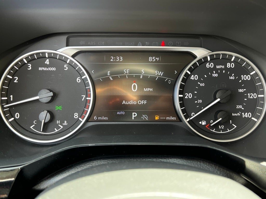 2025 Nissan Pathfinder SL