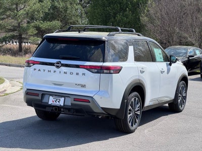 2026 Nissan Pathfinder Platinum