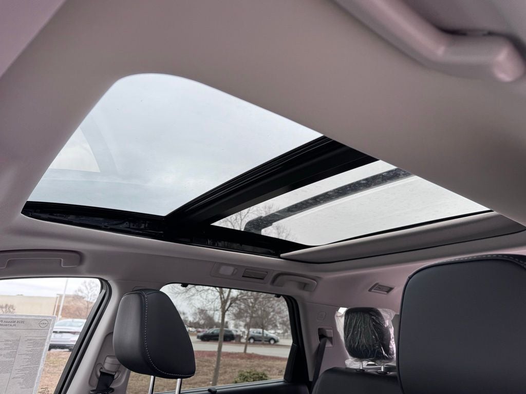 2026 Nissan Pathfinder Platinum