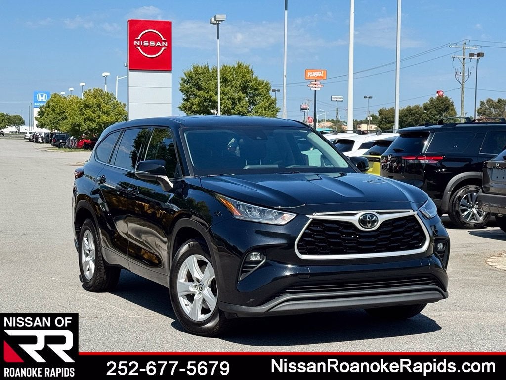 2020 Toyota Highlander LE