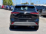 2020 Toyota Highlander LE