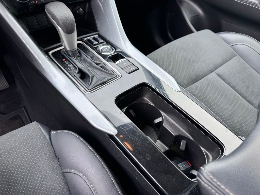 2025 Mitsubishi Eclipse Cross SE