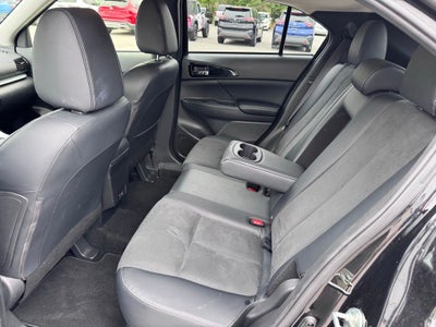 2025 Mitsubishi Eclipse Cross SE