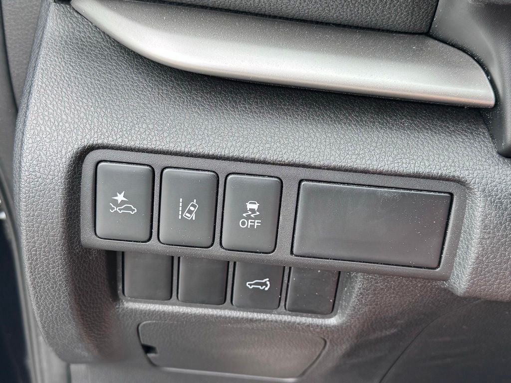 2025 Mitsubishi Eclipse Cross SE