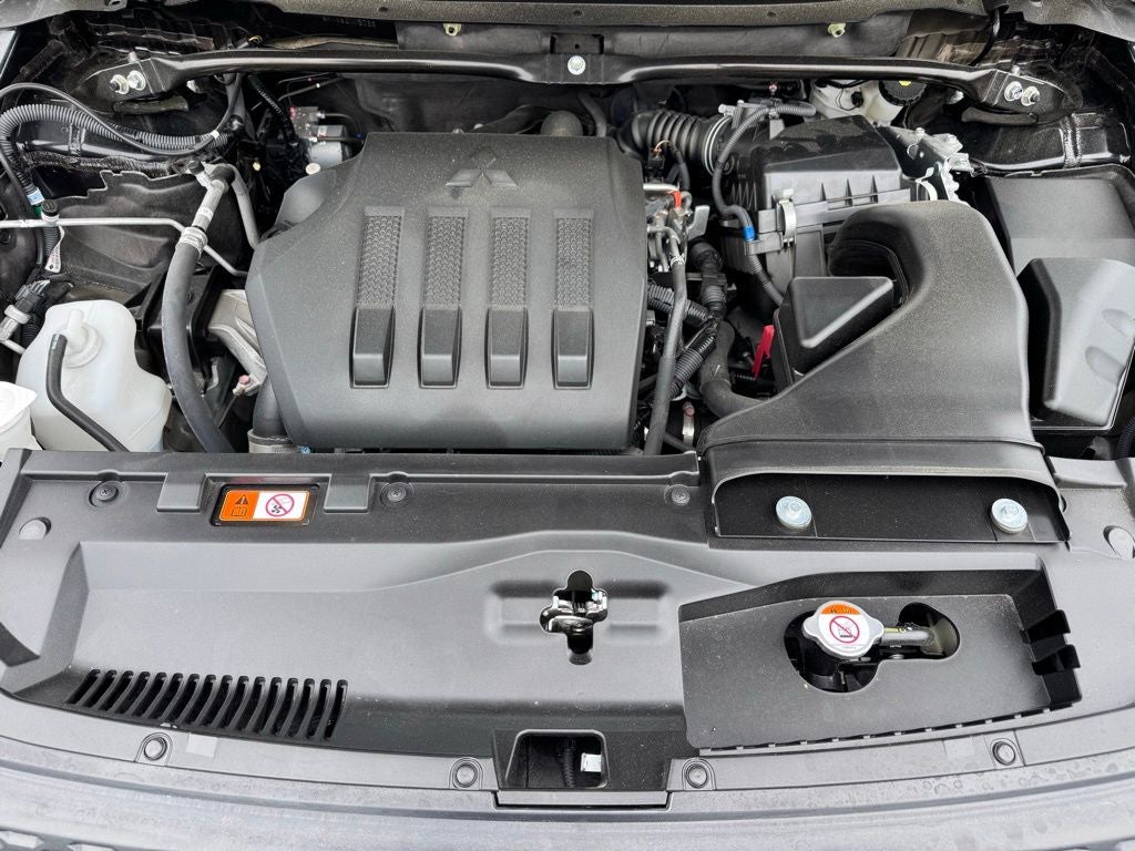 2025 Mitsubishi Eclipse Cross SE