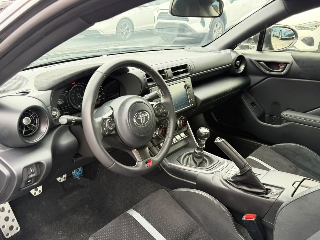 2025 Toyota GR86 Premium