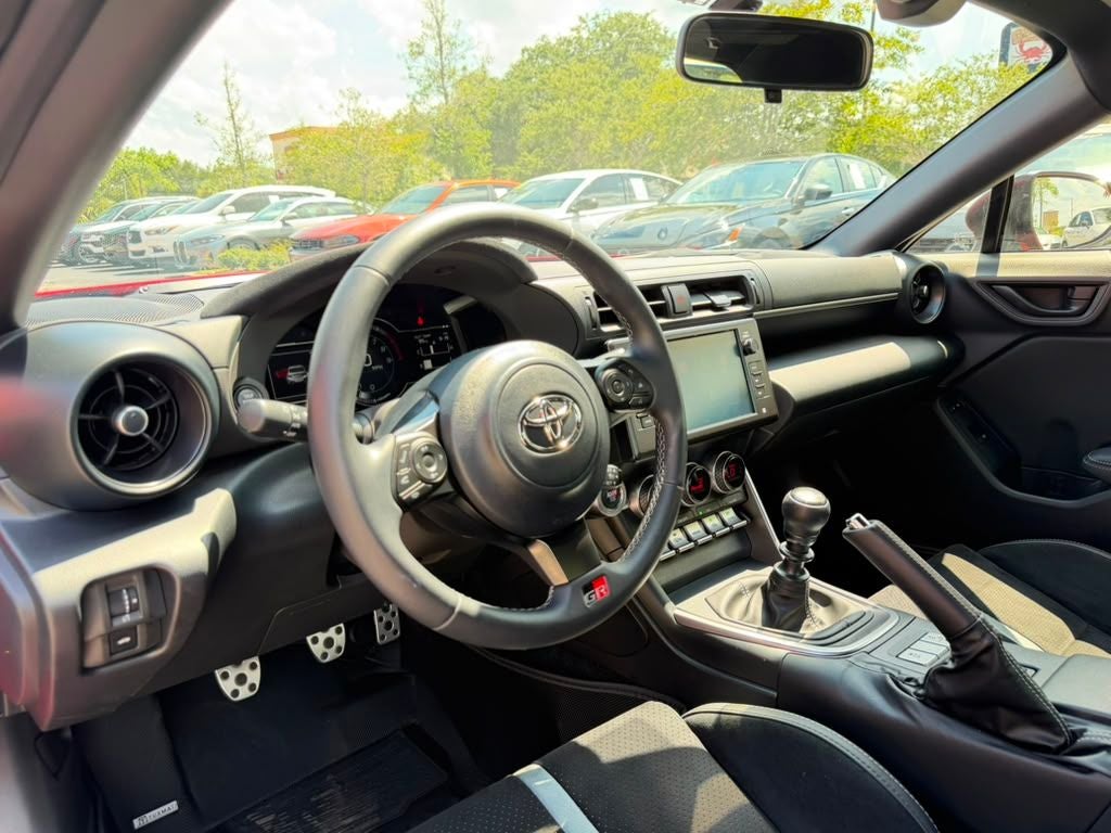 2024 Toyota GR86 Premium