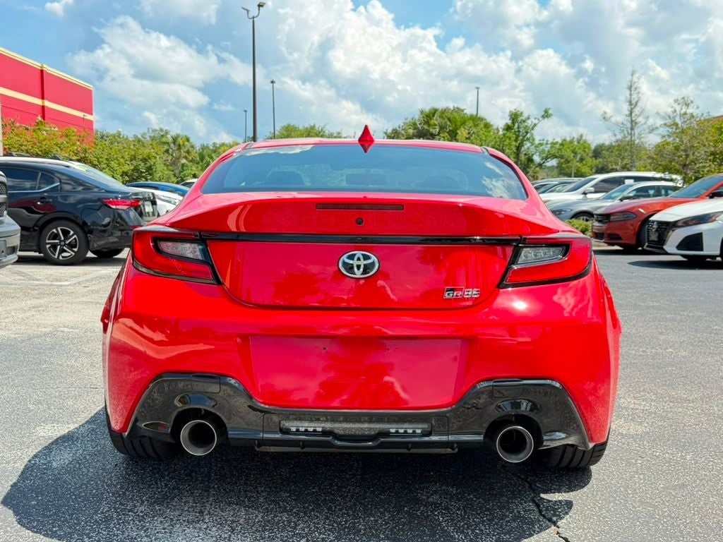 2024 Toyota GR86 Premium