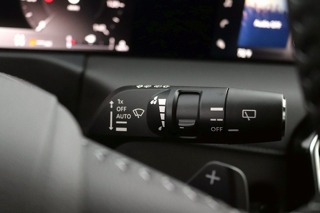 2025 Nissan Armada SV