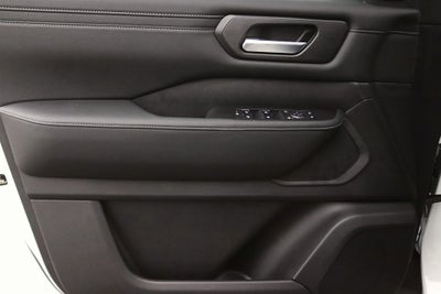 2025 Nissan Armada SV