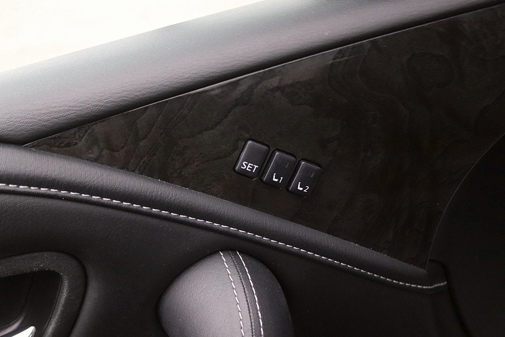 2021 INFINITI QX80 LUXE