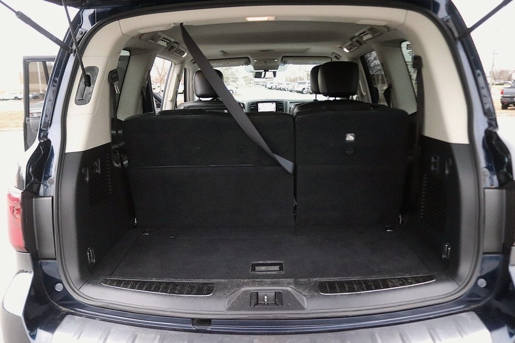 2021 INFINITI QX80 LUXE