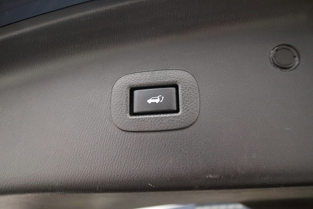 2021 INFINITI QX80 LUXE