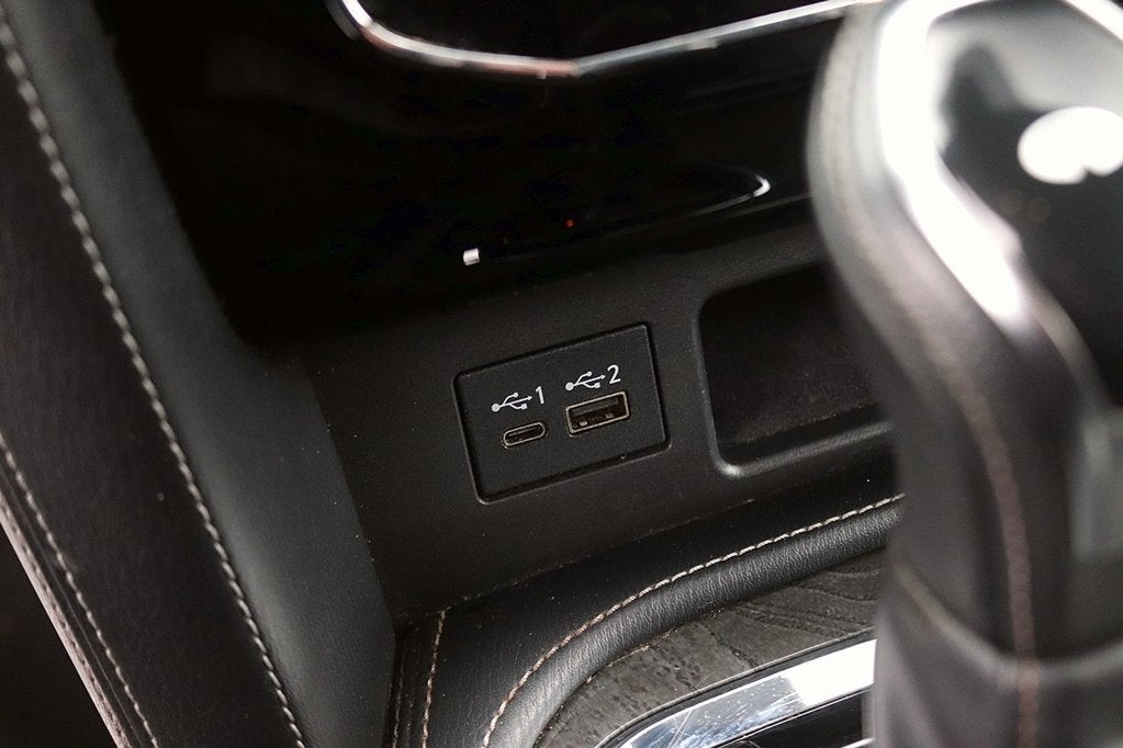 2021 INFINITI QX80 LUXE