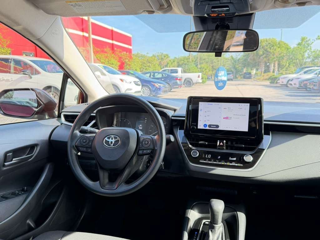 2024 Toyota Corolla Hybrid LE