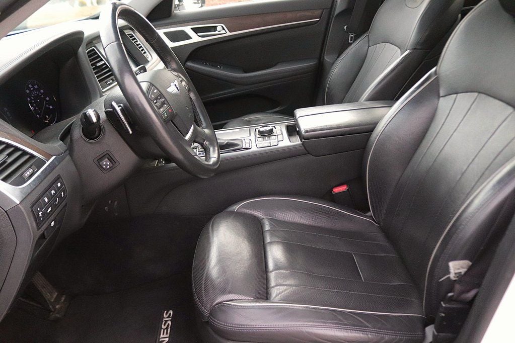 2015 Hyundai Genesis 3.8