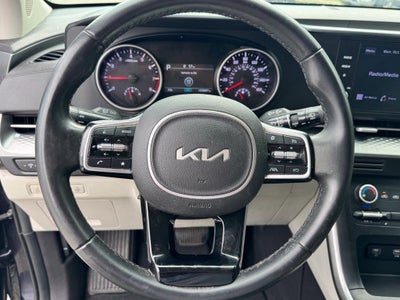 2023 Kia Carnival LX Seat Package