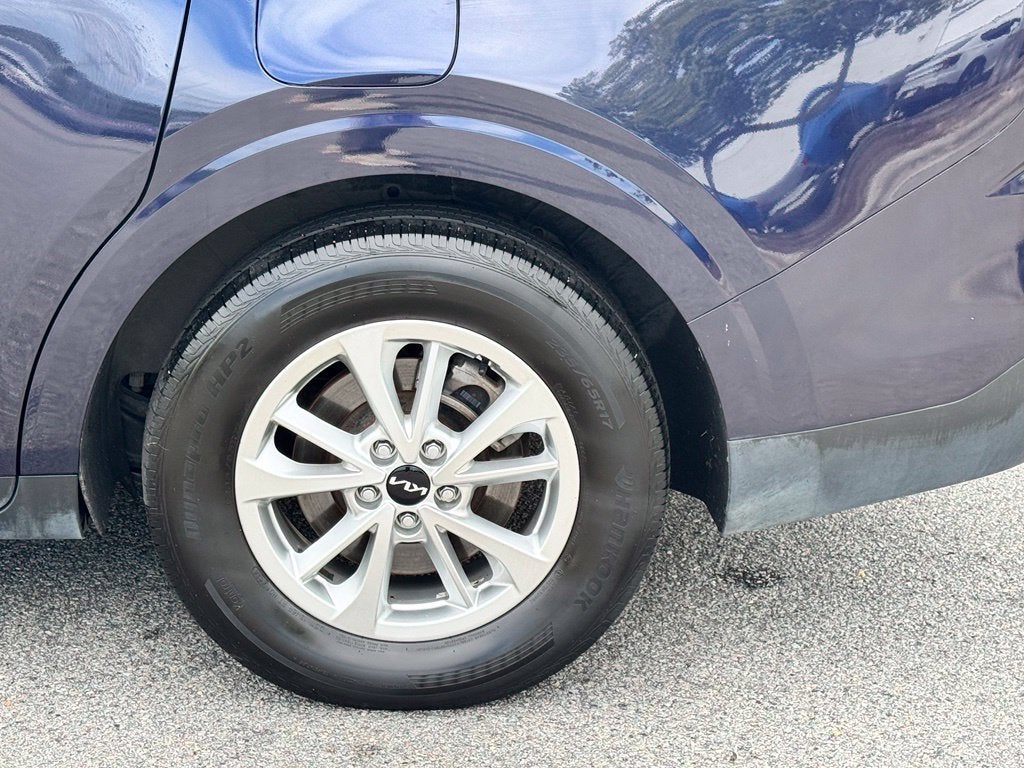 2023 Kia Carnival LX Seat Package