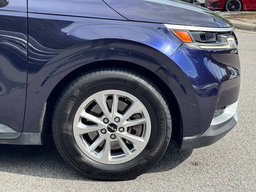 2023 Kia Carnival LX Seat Package