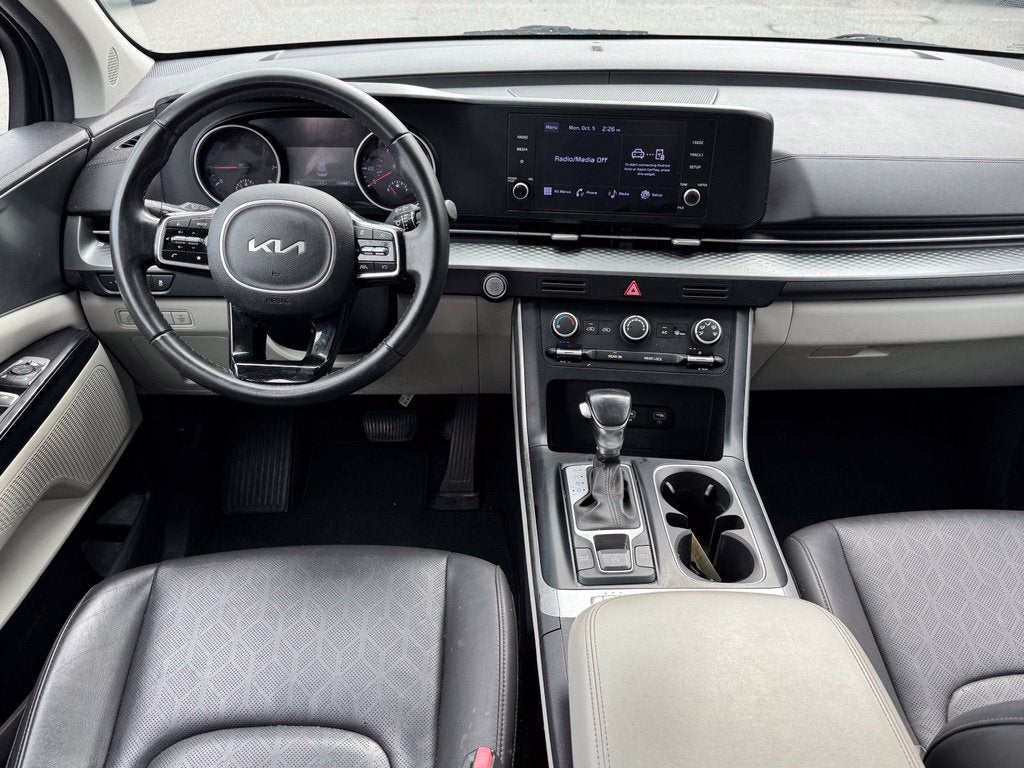 2023 Kia Carnival LX Seat Package