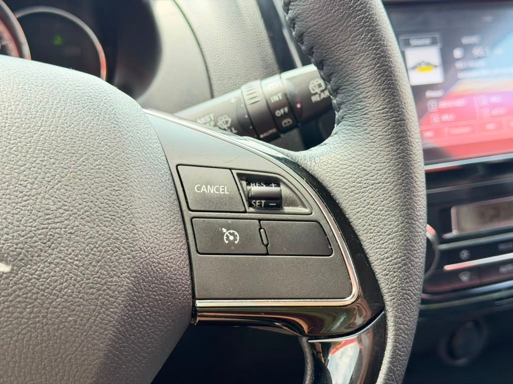2024 Mitsubishi Mirage SE