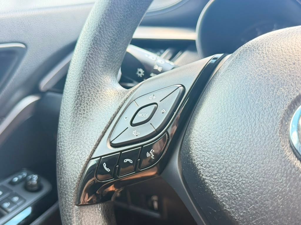 2021 Toyota C-HR LE