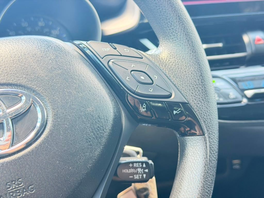 2021 Toyota C-HR LE