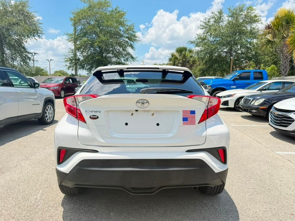 2021 Toyota C-HR LE
