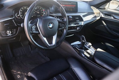 2018 BMW 5 Series 530i
