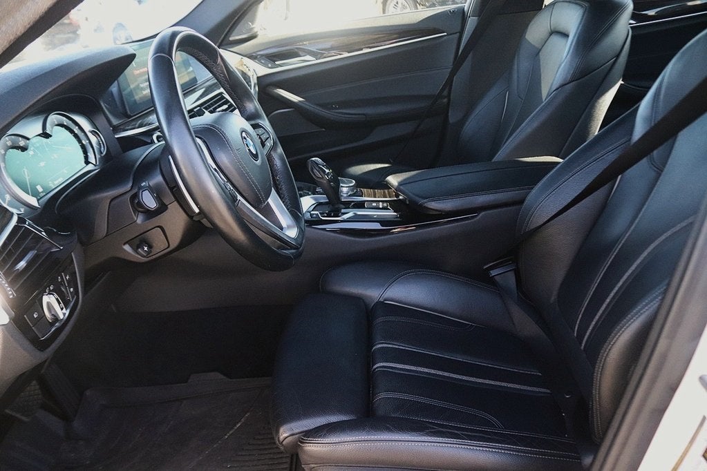 2018 BMW 5 Series 530i