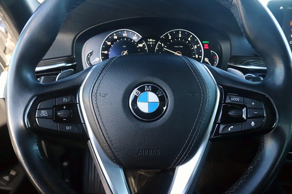 2018 BMW 5 Series 530i