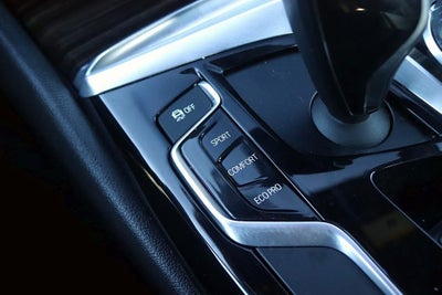 2018 BMW 5 Series 530i