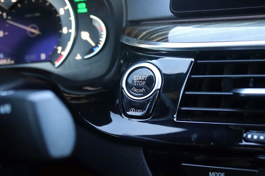 2018 BMW 5 Series 530i