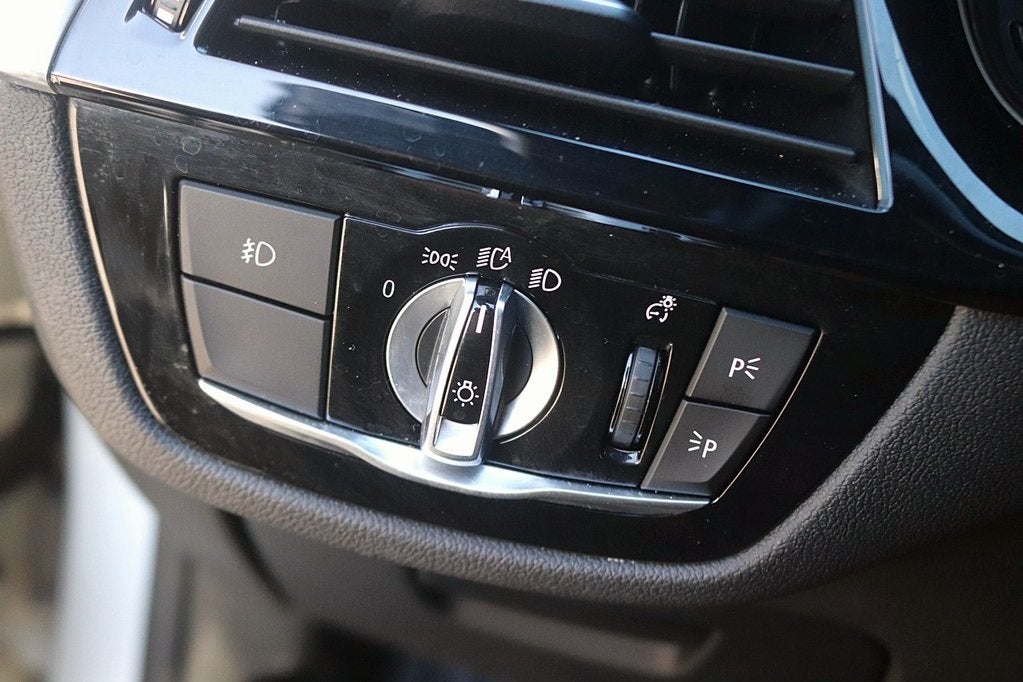 2018 BMW 5 Series 530i