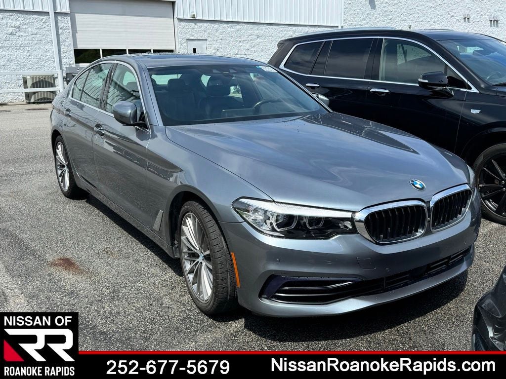 2019 BMW 5 Series 540i Sedan's photo