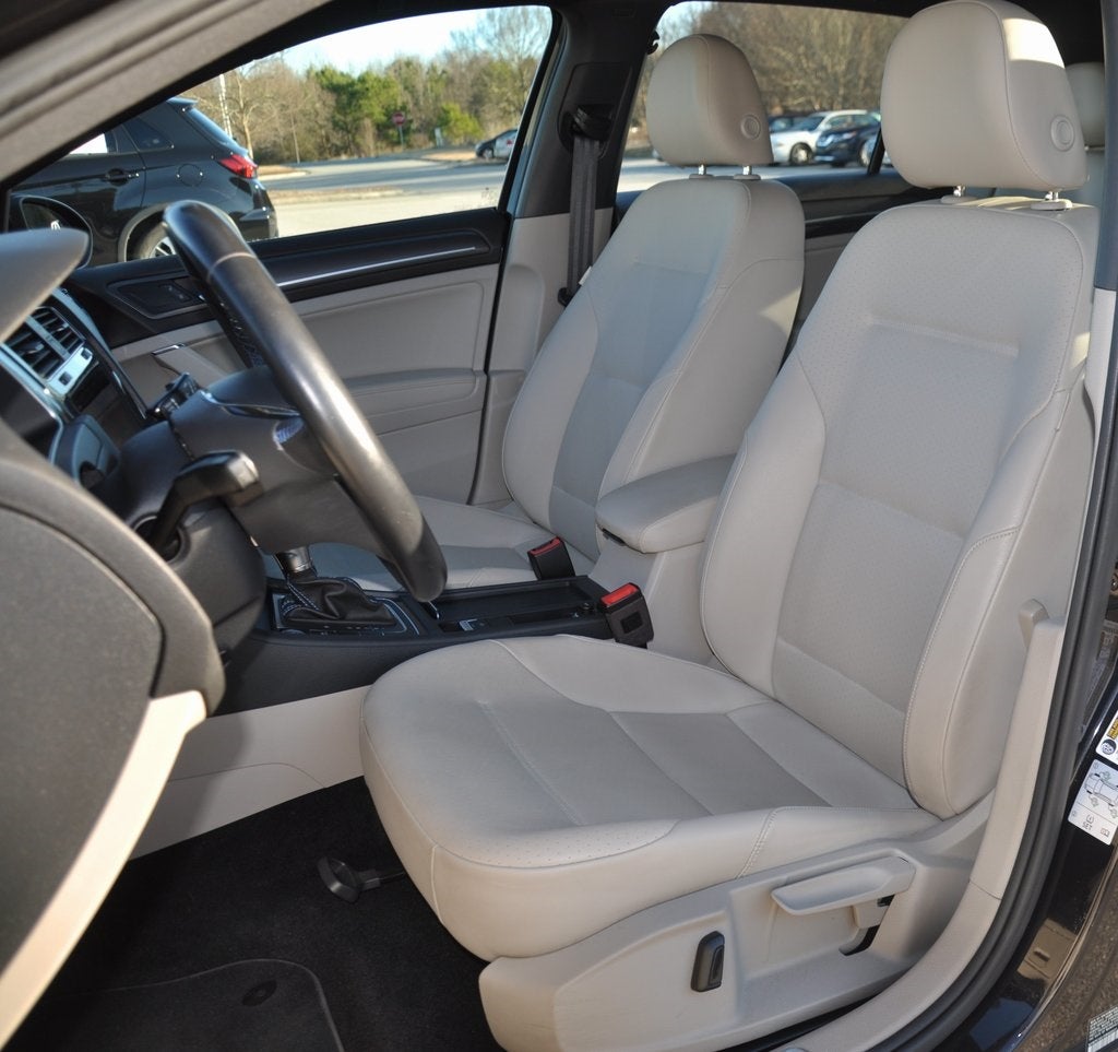 2019 Volkswagen e-Golf SEL Premium